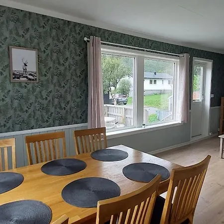 펜션 Segla View House Mefjordvær