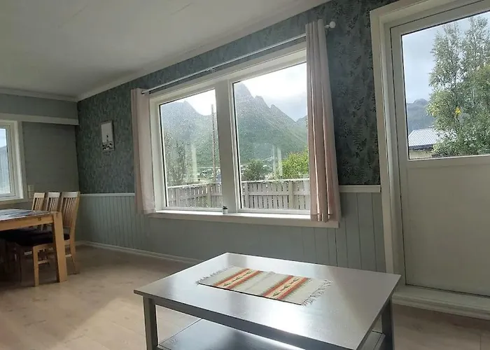 Дом отдыха Segla View House *