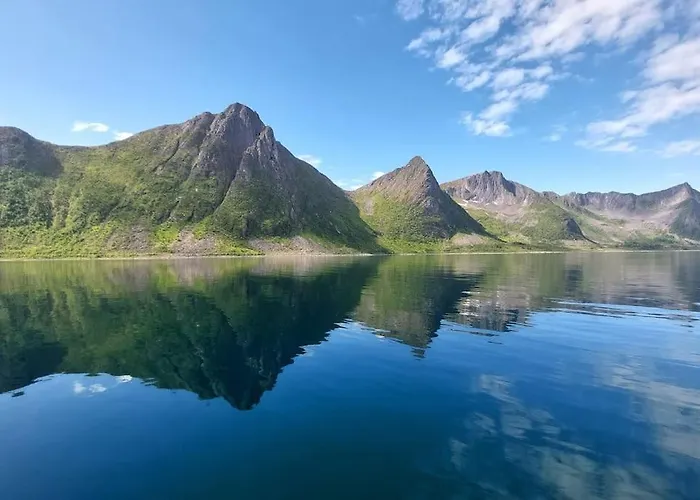 Segla View House Casa de Férias Mefjordvær